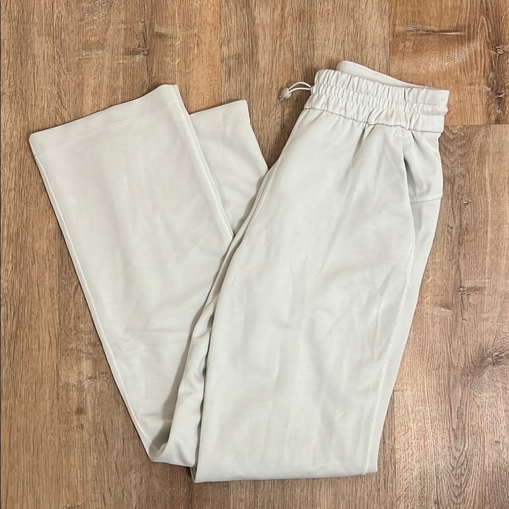 Lululemon Softstreme High-Rise Pant